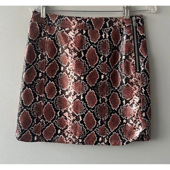 Asos Faux Vegan Leather Brown Animal Snake Print Mini Skirt NWT Small Women - Picture 5 of 12